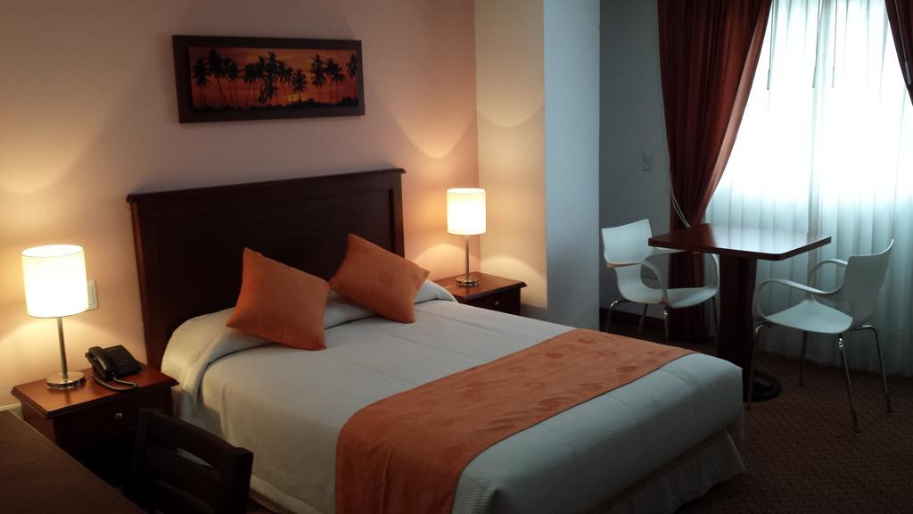 Blu Inn Hotel Богота Екстер'єр фото